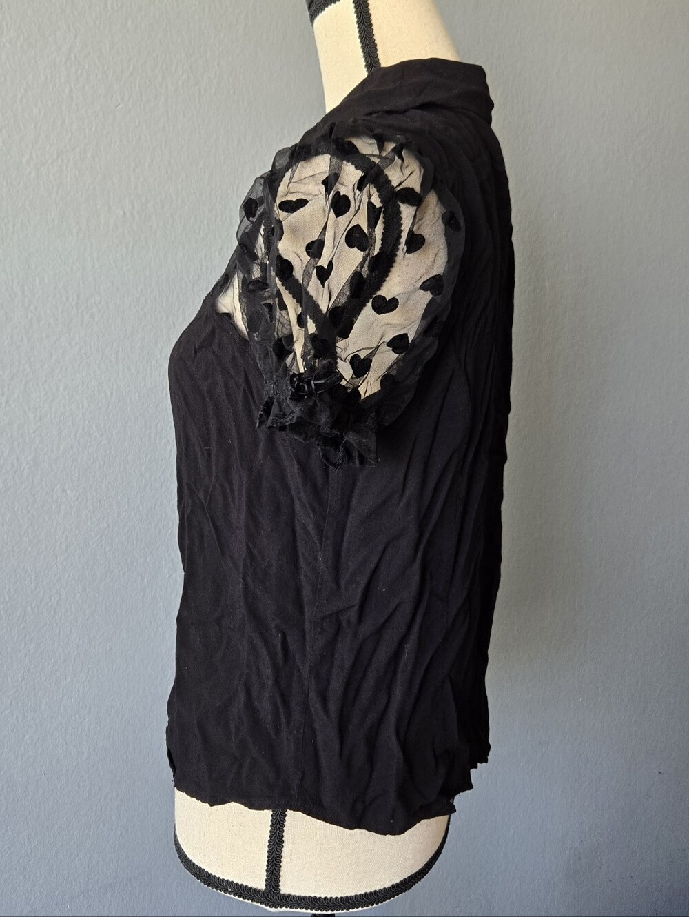Black Flocked Heart Girls Woven Button-Up - Picture 6 of 7